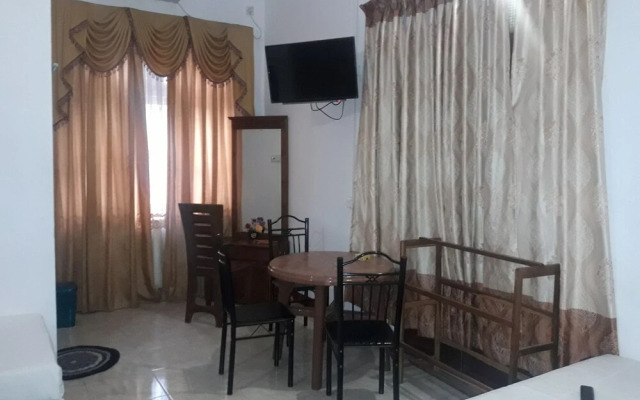 Hotel Blue Whale