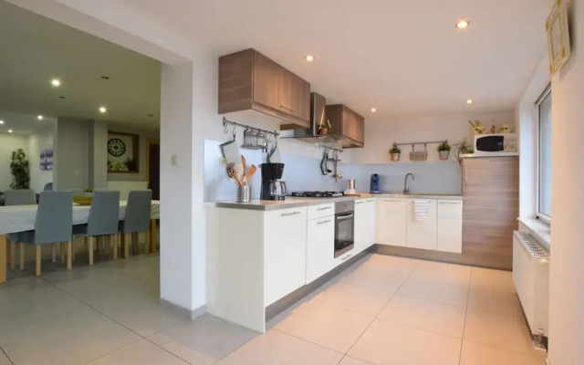 Lovely Holiday Home in Gros Chene With Bubble Bath