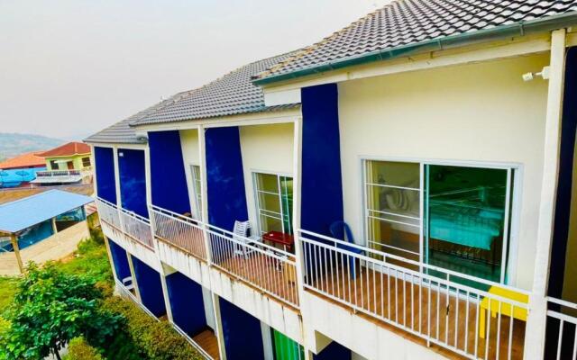 Shin Sane Guesthouse