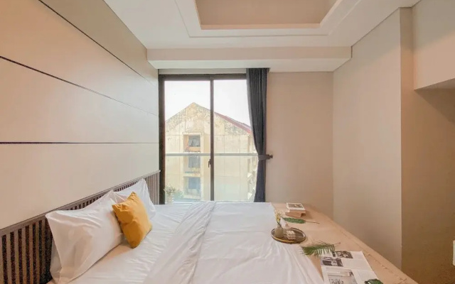 Fully Furnished 2Br At Apartment Capitol Suites