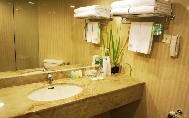 Kyriad Bumiminang Hotel