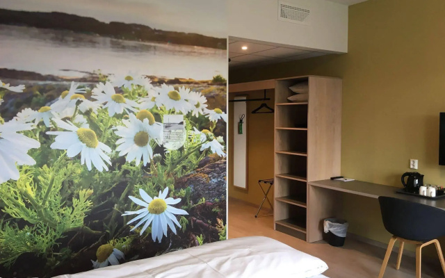 Hjorten Hotell Hitra