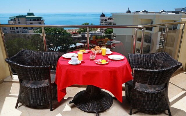 Apart Hotel Golden Line