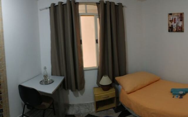 Hotel Space 4 U - Aeroporto Curitiba