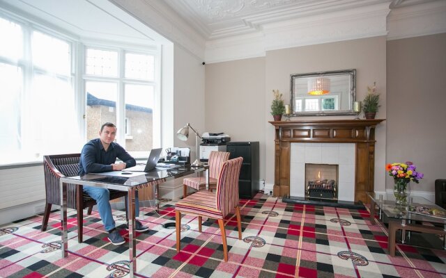 Merrion Road - Ballsbridge Townhouse