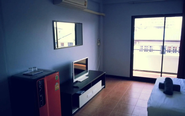 OYO 963 Sunshine Guesthouse
