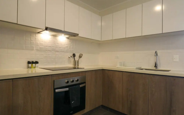 w Prestigious 3BR w Great Balcony in Miraflores