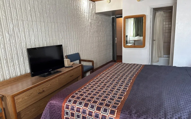 Smartwood Inn