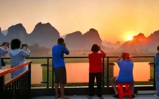 Yingxi Peak Forest Corridor Xingxiwei Homestay