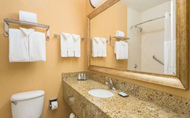 Wyndham Garden Phoenix Midtown