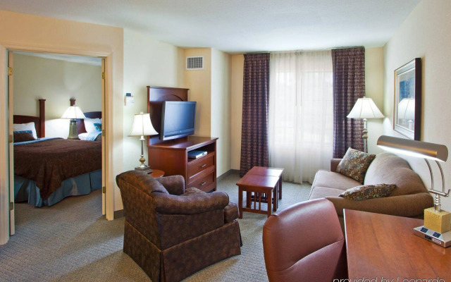 Homewood Suites by Hilton Jacksonville Deerwood Park