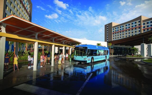 Universal Endless Summer - Dockside Inn and Suites