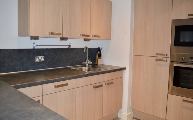 Comfortable 2 Bedroom Apartment in Manchester