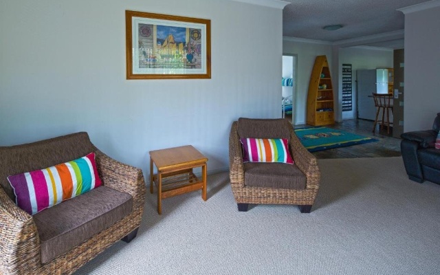 The Waves Port Macquarie – Guest Rooms – Port Macquarie