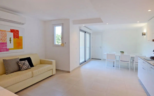 Marina Bianca (MNI106)