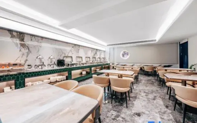 Xiyue Smart Hotel (Lu Xun's Hometown Cangqiao Straight Street)
