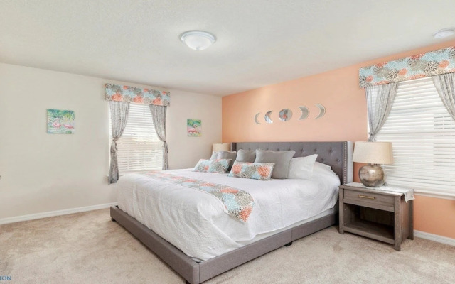 Solterra Resort Lakeview 7195