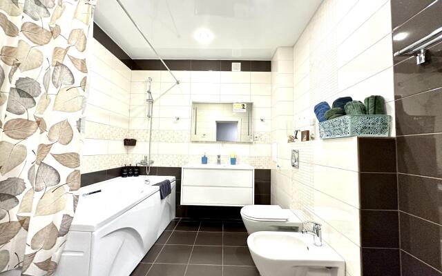 Compass (Компасс) на улице Миусская