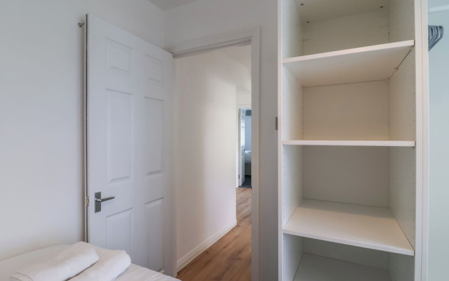 Harcombe House Bungalow Pet Friendly With Wet Room