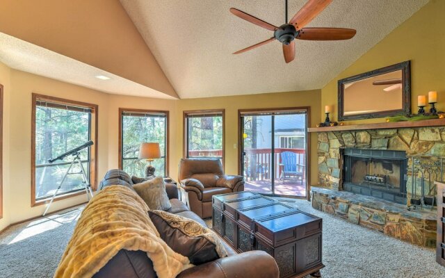 Wooded Retreat w/ Deck: 4 Mi to Downtown Flagstaff