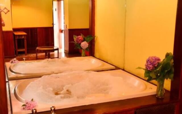 Hotel Bosque das Azaleas