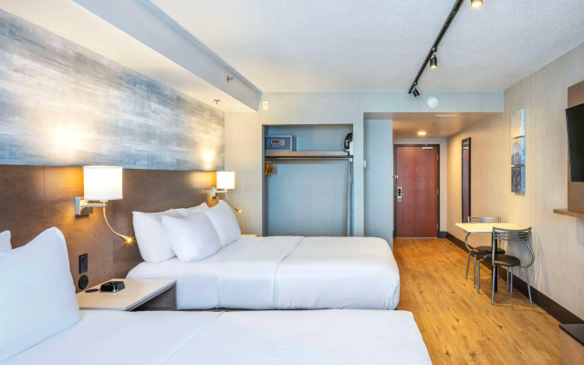 Quality Inn & Suites Levis