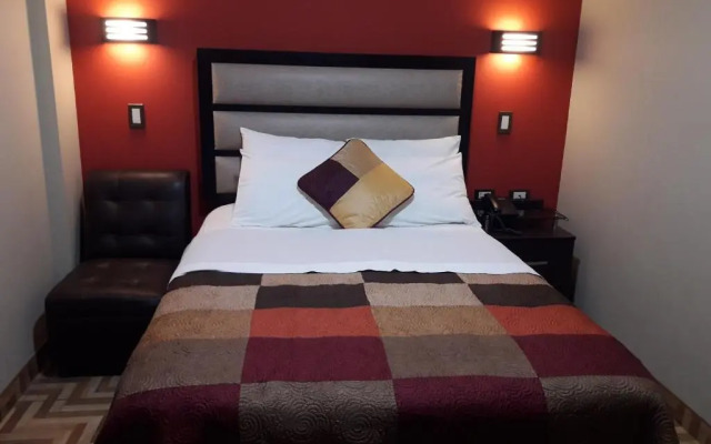 APART-HOTEL DIAMANTE 1er piso - 3 HABITACIONES - TACNA