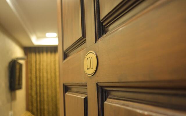 Serene Boutique Hotel