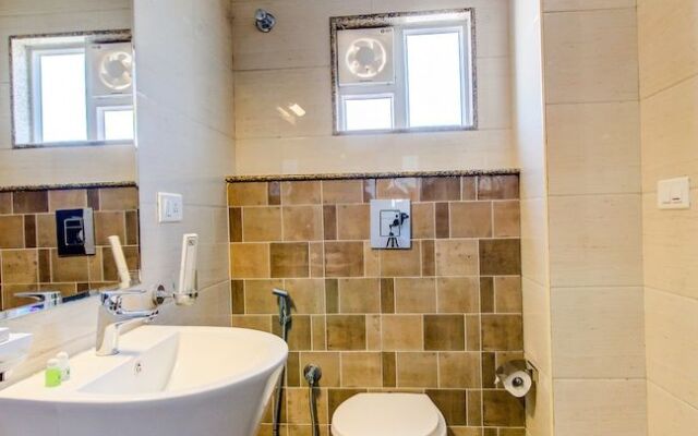 FabHotel Grand Savoury Boutique