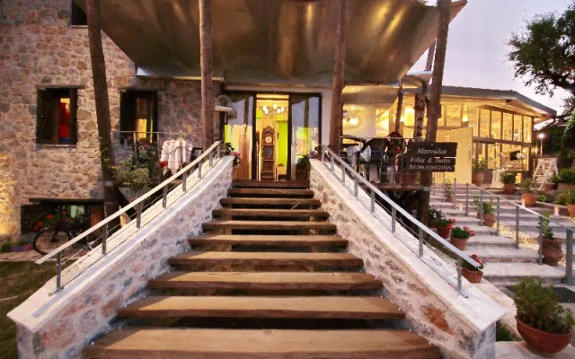 Menalia Villa's & Suites