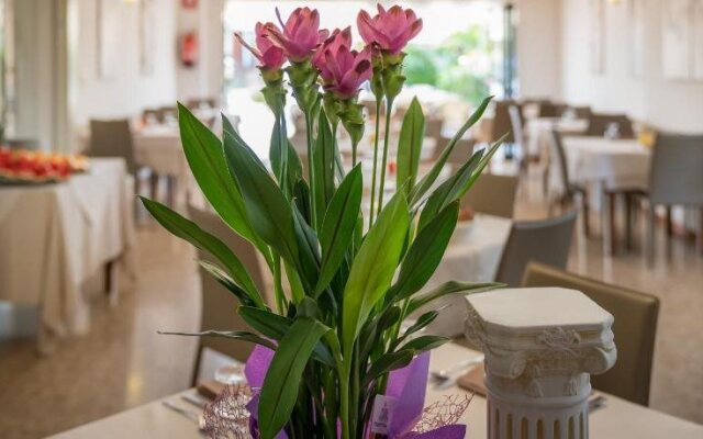 Hotel Atenea