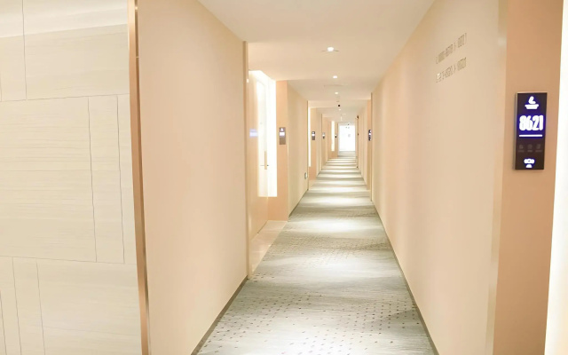 Lavande Hotel Shenzhen Shajing Houting Metro Station