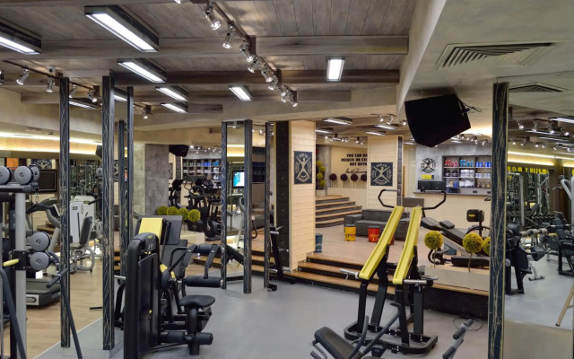 Cosmopolitan Hotel & Wellness