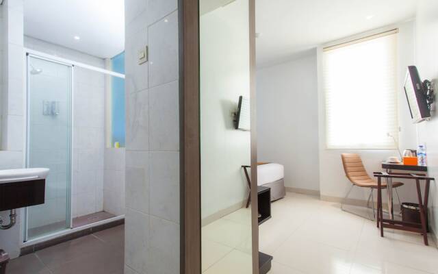 ZenRooms Cengkareng