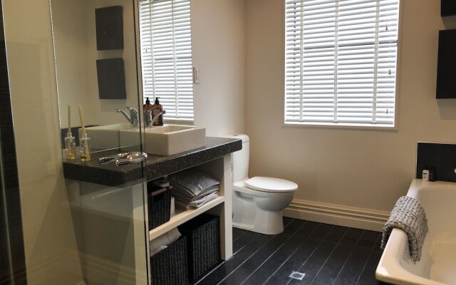 Bond Street Apartment Luxury 3-bedroom
