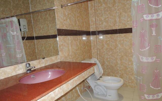 Lux Star Town Hotel