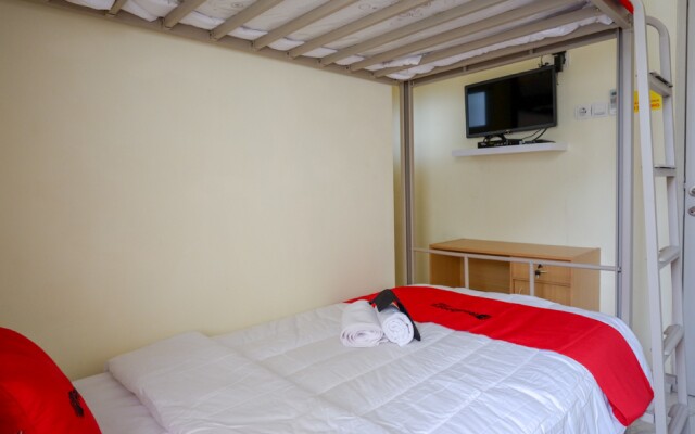 RedDoorz Hostel near Kota Lama Semarang