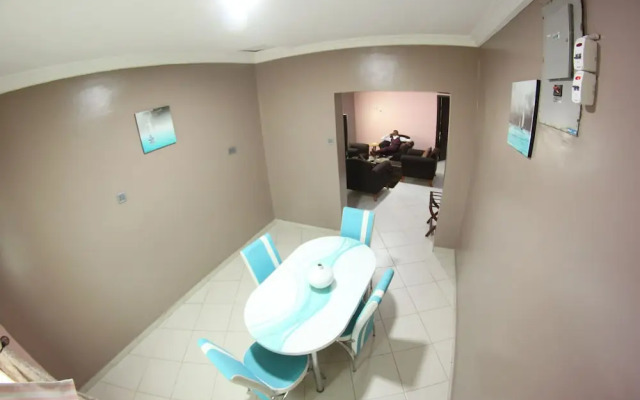 Celia's Suites