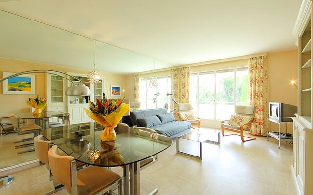 Alexandra Palace 30919