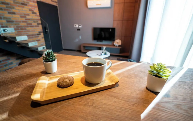 Ayayorgi Homes & Suites