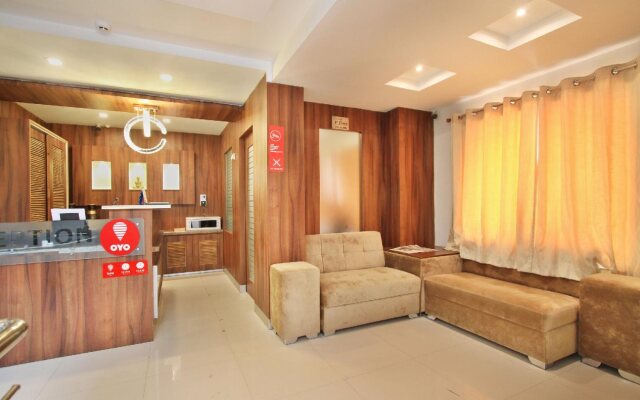 OYO 11960 Hotel Le Citi Inn