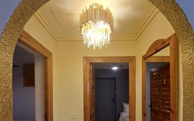 La Marina Oasis, 2-beds, Sleeps 4, 10 min to Beach