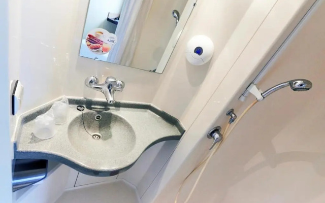 Premiere Classe Niort Est - La Crèche