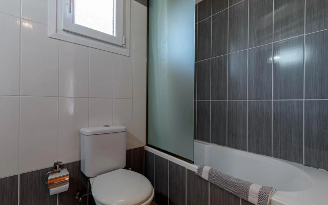 Palapart Gikas Suites And Studios