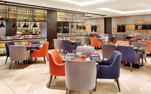 Novotel Jakarta Mangga Dua Square Hotel