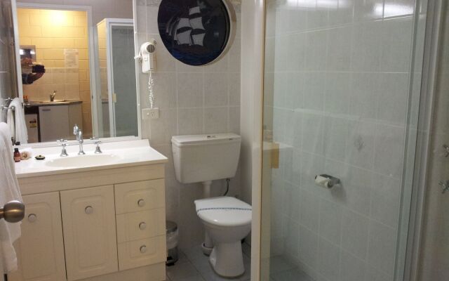 Admiral Nelson Motor Inn