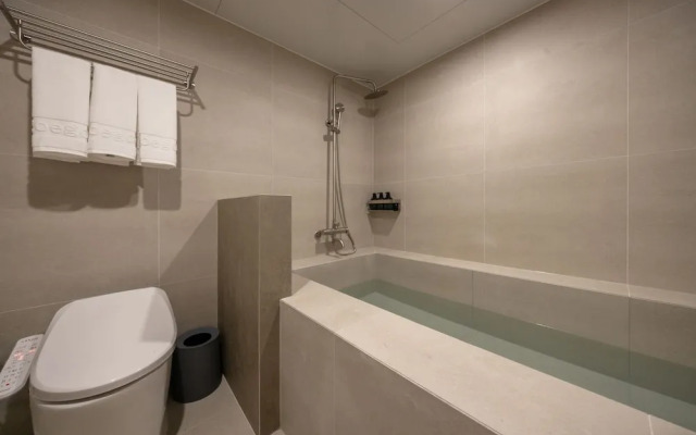 AanK Hotel & Spa Pyeongtaek