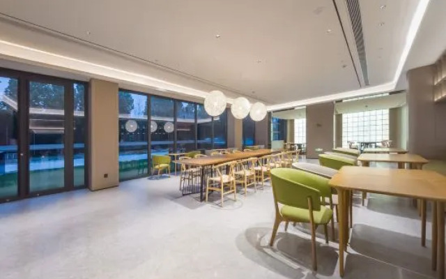 JI Hotel (Qingdao Huoju Road Jinmao Lanxiucheng)