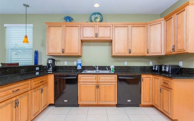 Camelot - Seven Bedroom Home