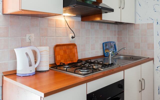 A4 - Modern apt w. Terrace, 3 min Walk to Beach